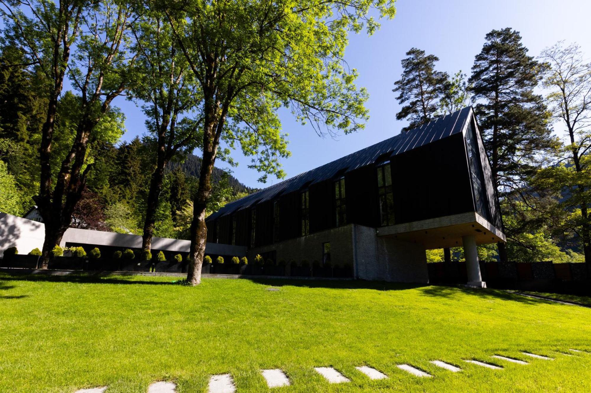 Manino Utsera Hotel Exterior foto